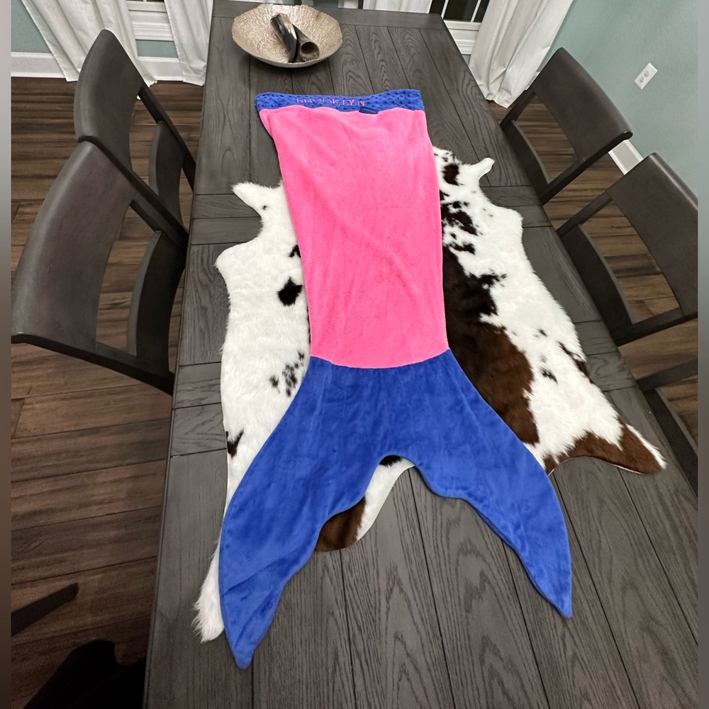 Blankie tails! One size in kids, has name Brooklyn on it